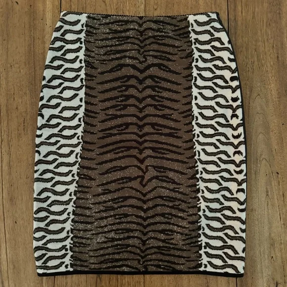 Marc Cain Wool Blend Knit Skirt – Tiger Print, Size Small (US 4) - Picture 2 of 12